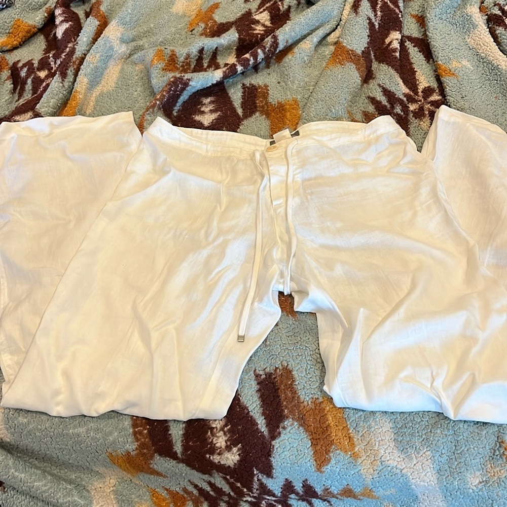 White linen Tommy bahama pants
